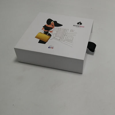 좋은 가격 백색 메이크업 까만 리본을 가진 포장 상자 서류상 마분지 서랍 상자 온라인으로