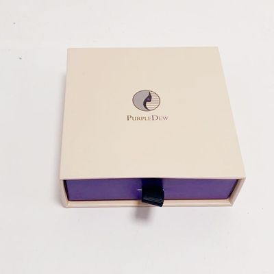 좋은 가격 주문 서랍 상자를 포장하는 백색 목걸이 선물 상자 재생된 종이상자 온라인으로