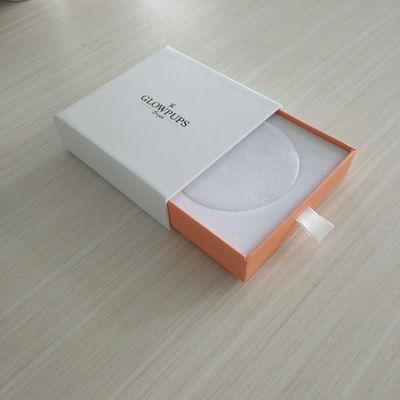 좋은 가격 백색 마분지 보석함 157gsm 팔찌 주문 선물 상자 포장 온라인으로