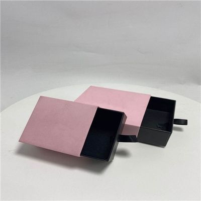 좋은 가격 손으로 만드는 엠보싱 처리한 기술 분홍색 사각형 보석 패키징 박스 온라인으로